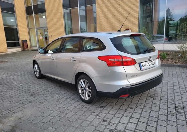 Ford Focus cena 28900 przebieg: 180102, rok produkcji 2016 z Kraków małe 211